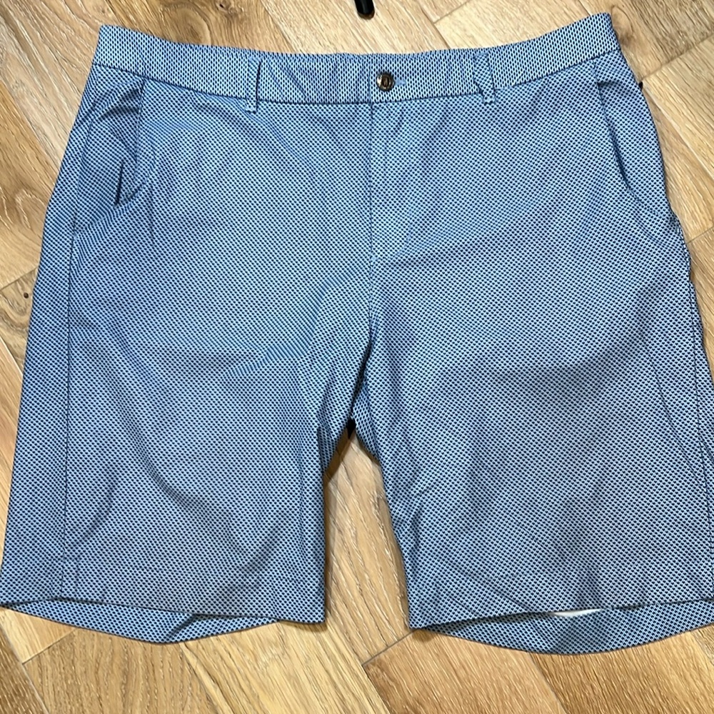 johnnie-O‎ Blue Flat Front Shorts Lightweight Casual size 38